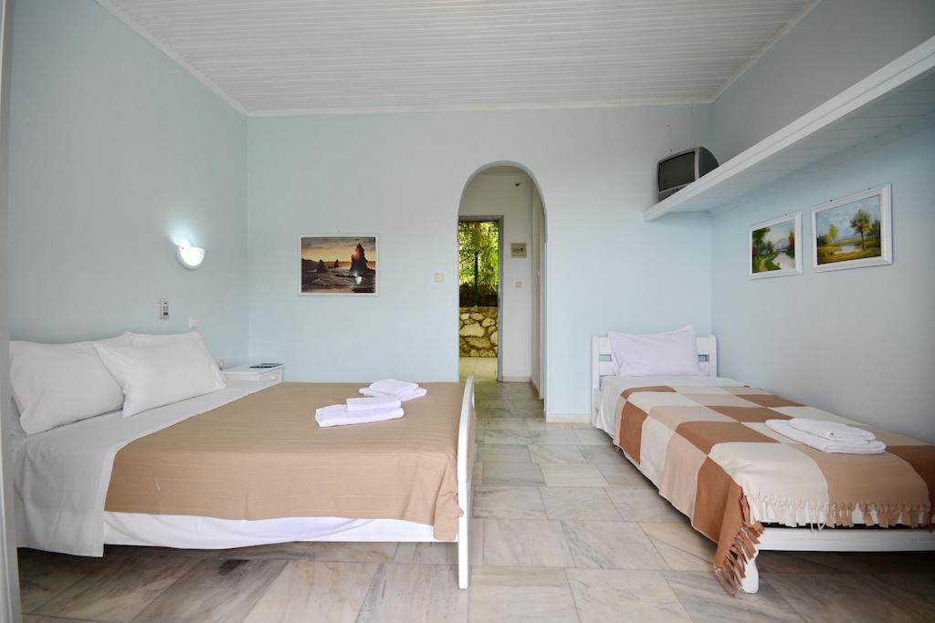 Liokorni Village Gaios Luaran gambar
