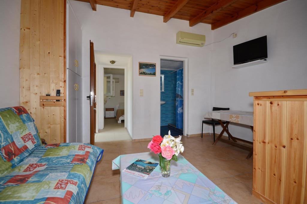 Liokorni Village Gaios Luaran gambar